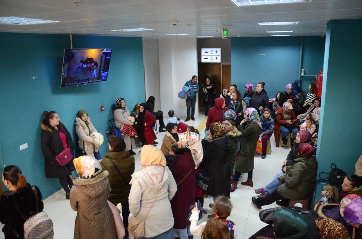 Çocuğunu Alan Oraya Koştu