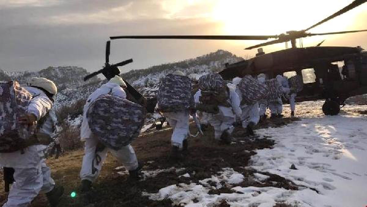 Cudi Dağı\'nda Teröristlerin Kullandığı 2 Sığınak İmha Edildi