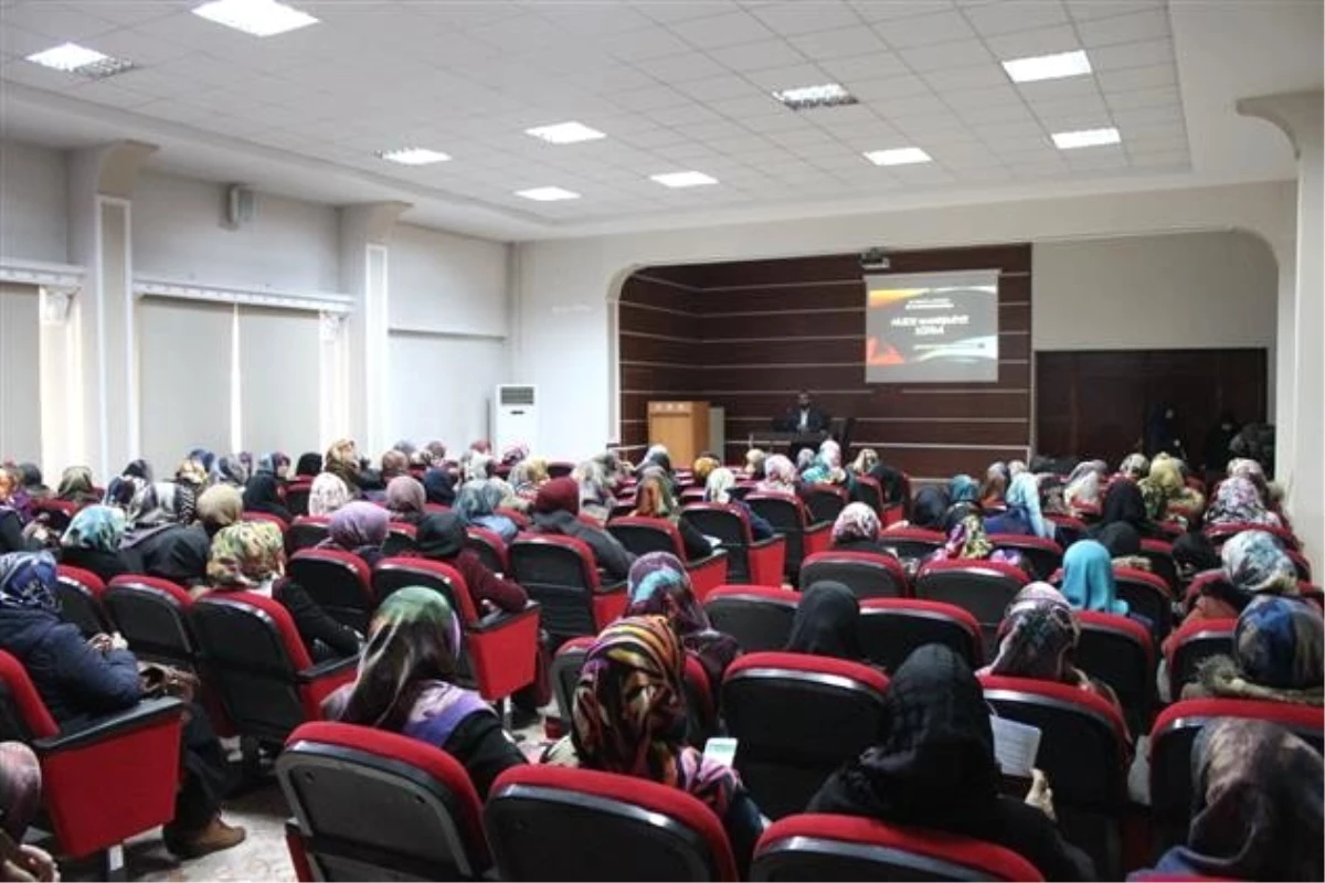 Erzincan\'da "Temel Aile Bilinci Eğitimi" Seminerleri Düzenleniyor