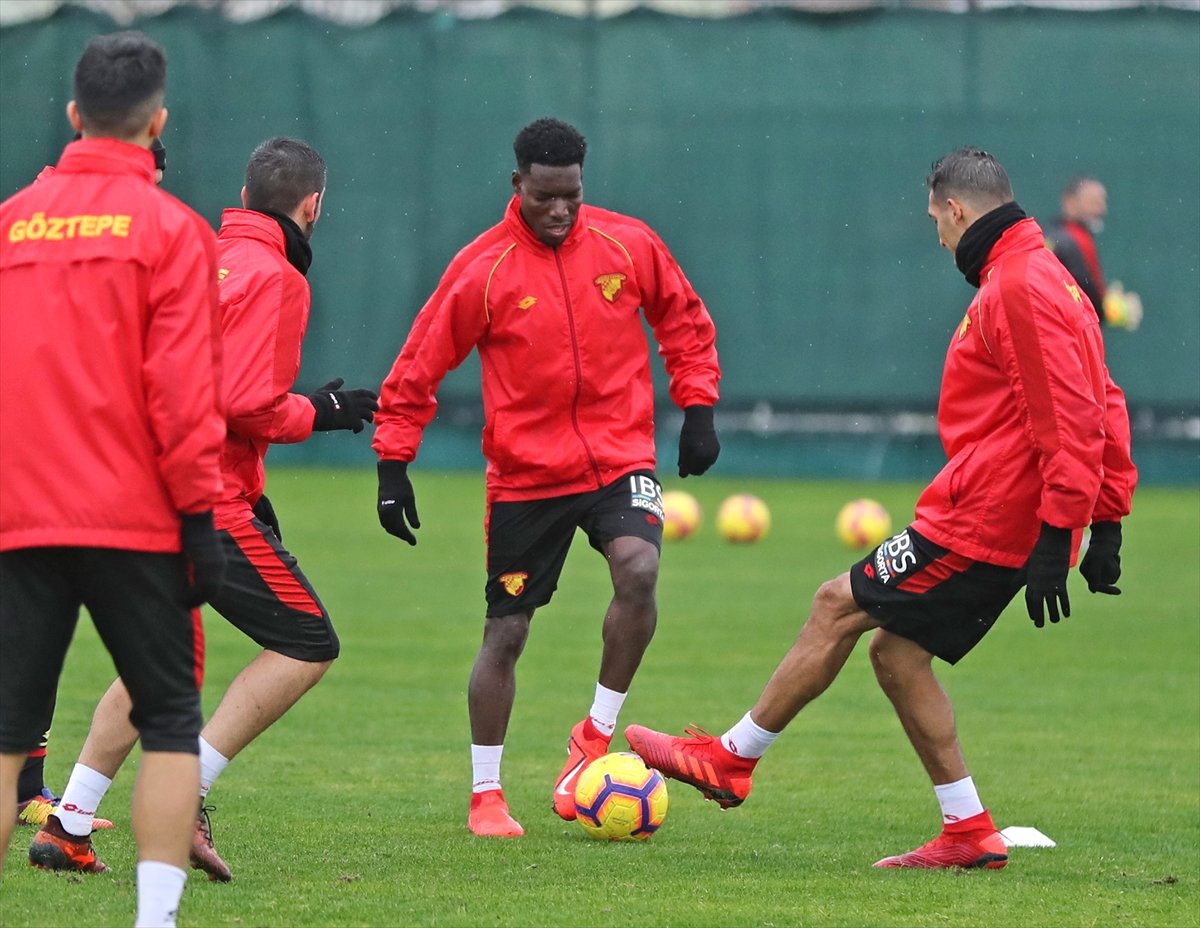 Göztepe, Galatasaray Maçının Hazırlıklarına Başladı