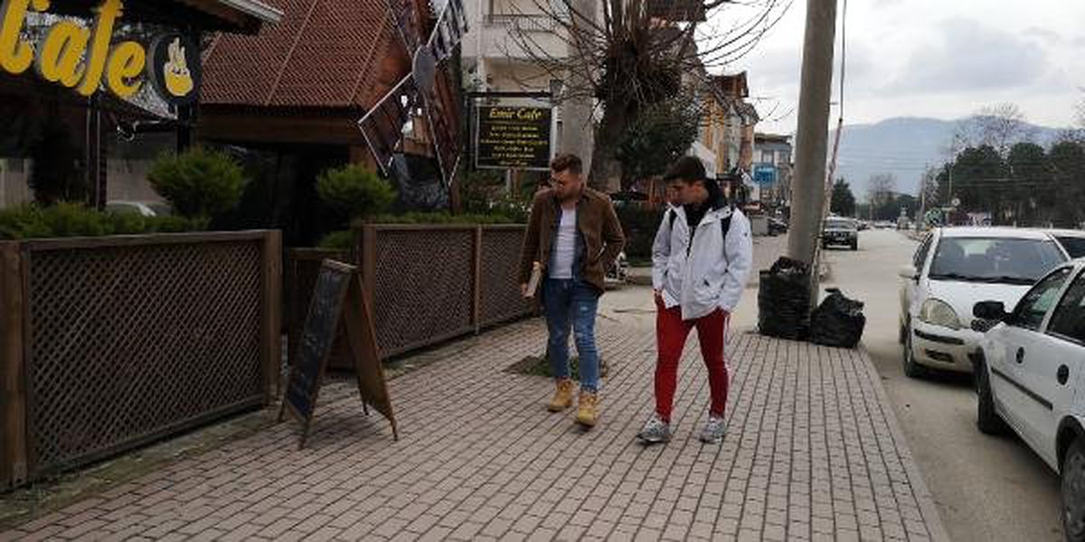 Kafeterya Sahiplerinden Örnek Davranış
