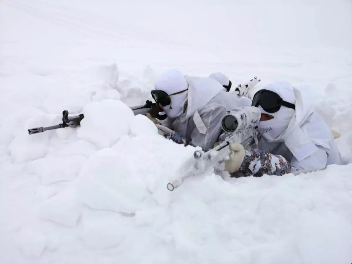 Karla Kaplı Arazide Terör Operasyonu