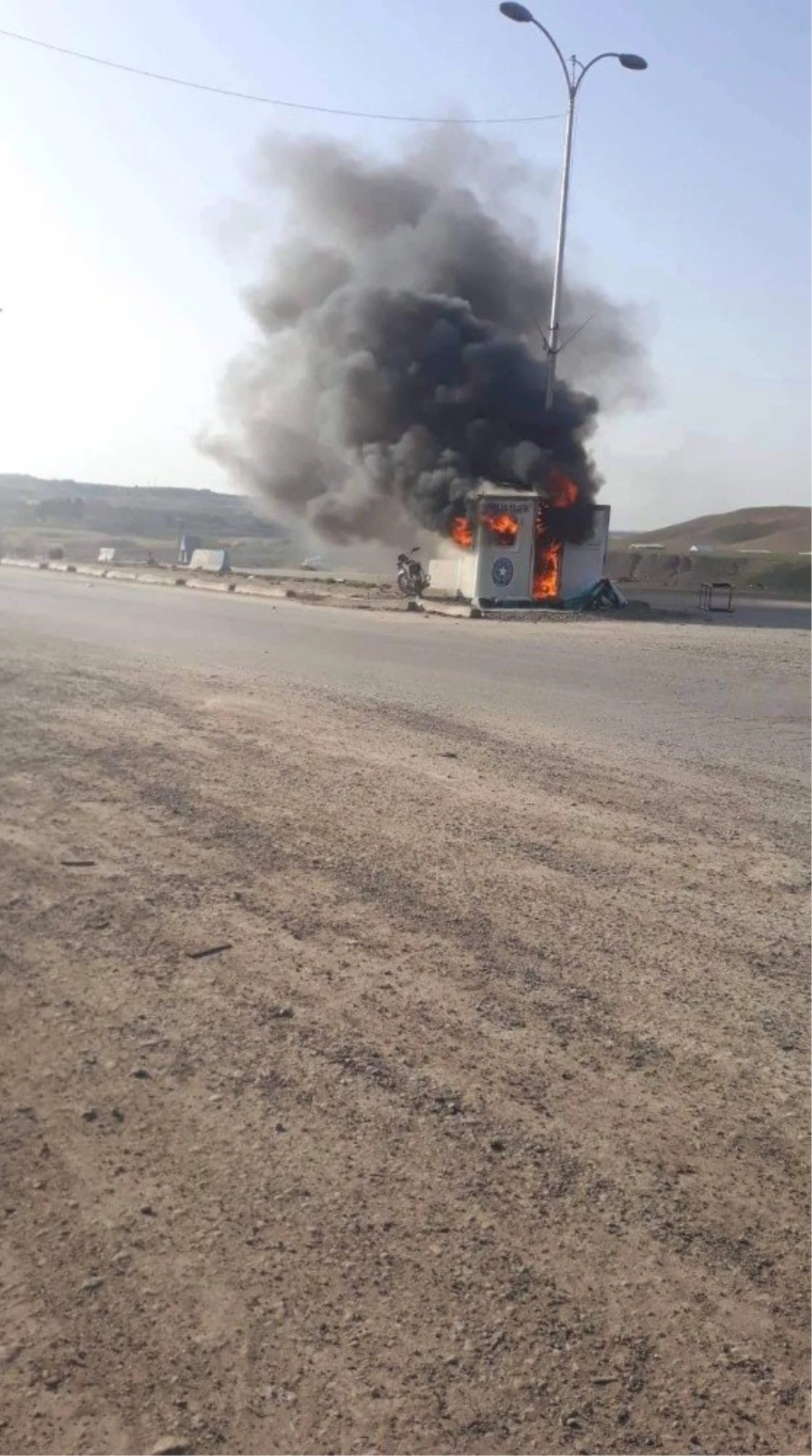 Rakka Halkından Ypg/pkk Terör Örgütlerine Karşı Protesto