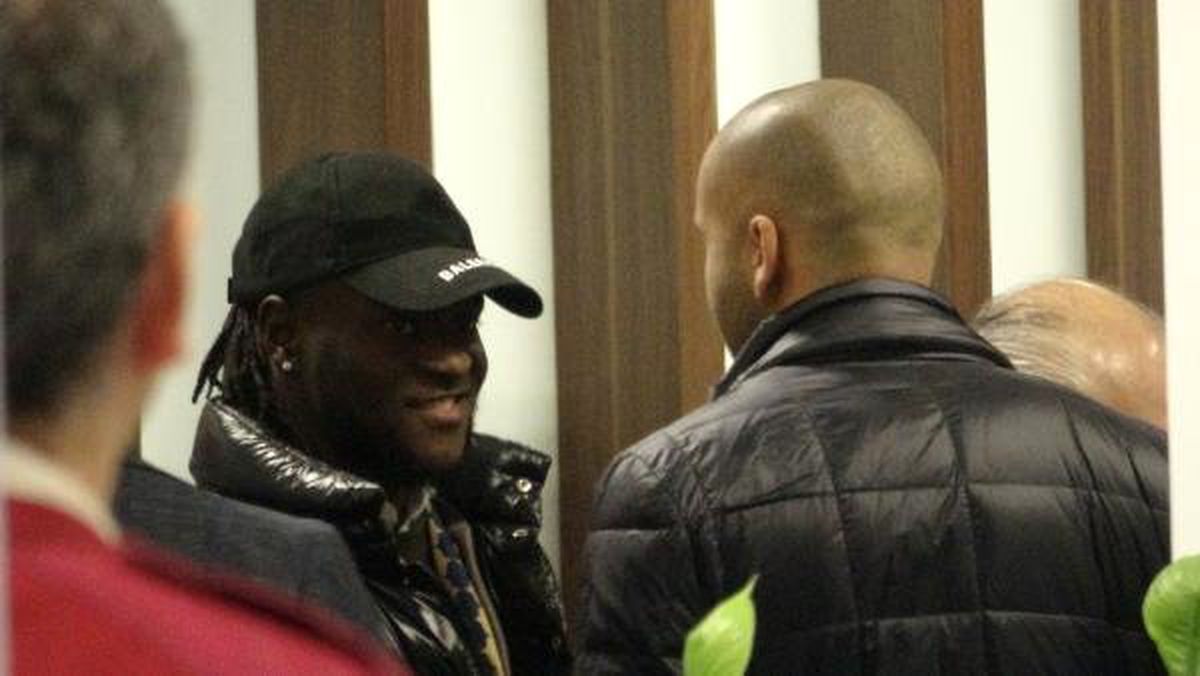 Victor Moses İstanbul\'da