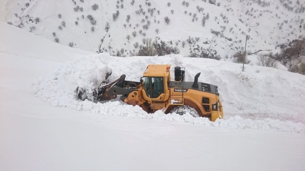 Adıyaman\'da Tüm Köy Yolları Ulaşıma Açıldı