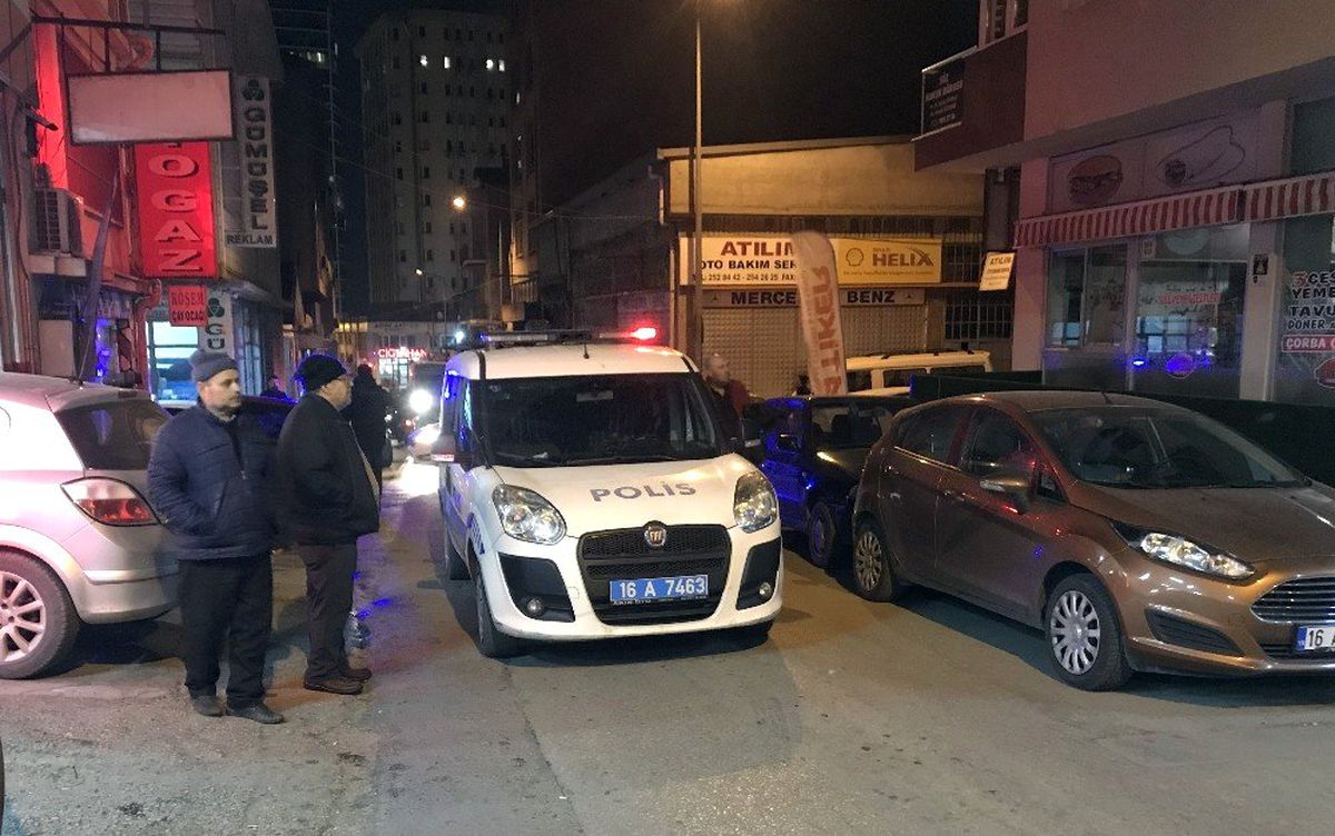 Avukatlık Binası Önünde Silahla Yaralama