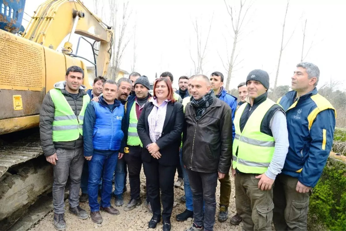 Başkan Çerçioğlu Yol Çalışmalarını Yerinde İnceledi