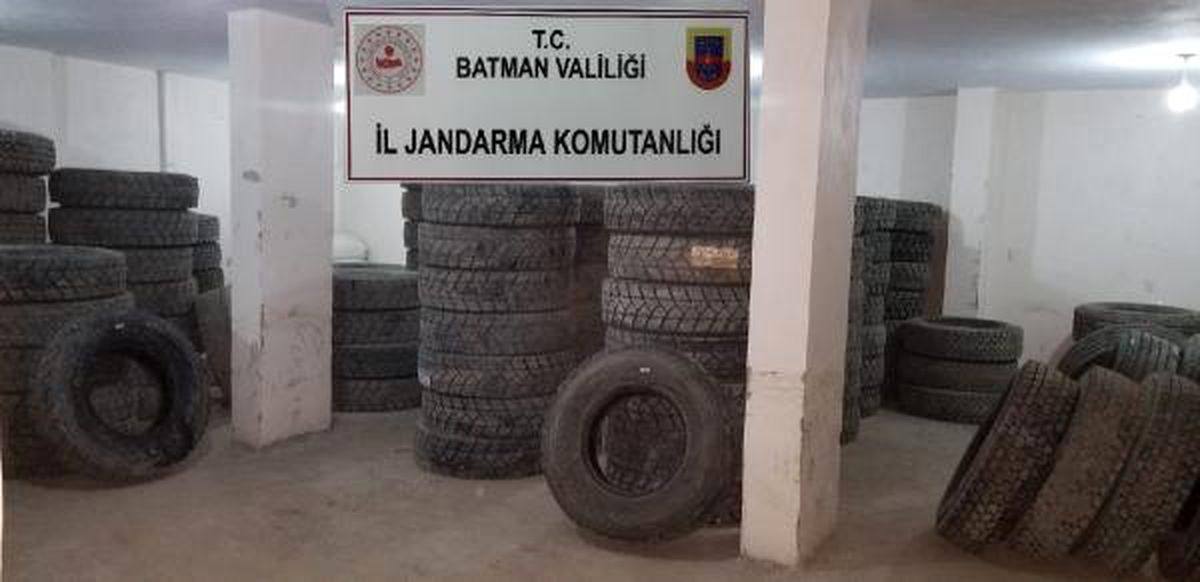 Batman\'da 673 Bin Lira Değerinde Kaçak Lastik Ele Geçirildi