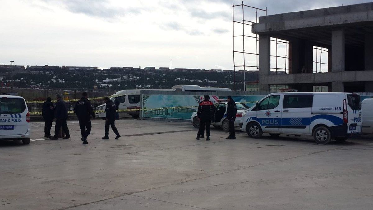Benzinlikte Silahlı Kavga: 1 Yaralı