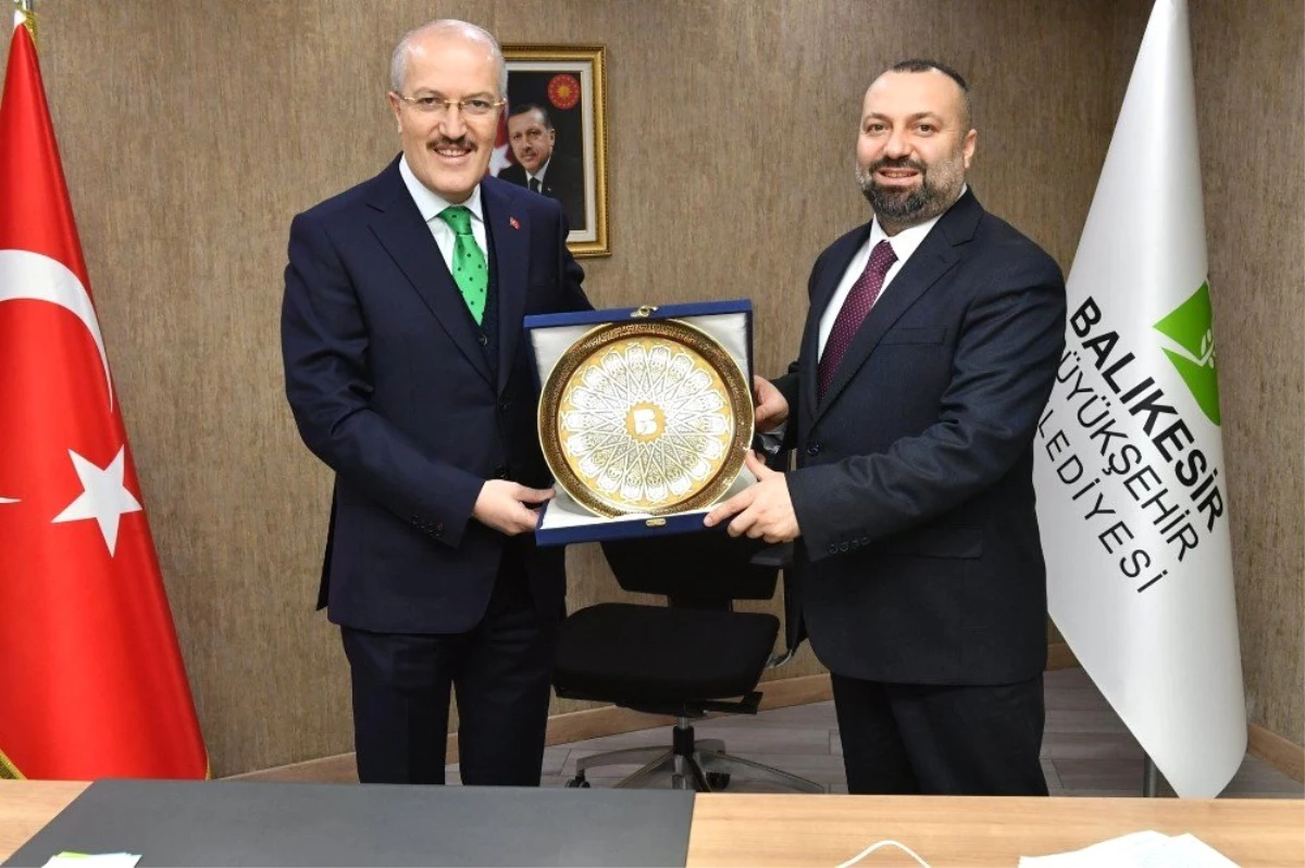 Büyükşehir Genel Sekreteri Mustafa Küçükkapdan Göreve Başladı