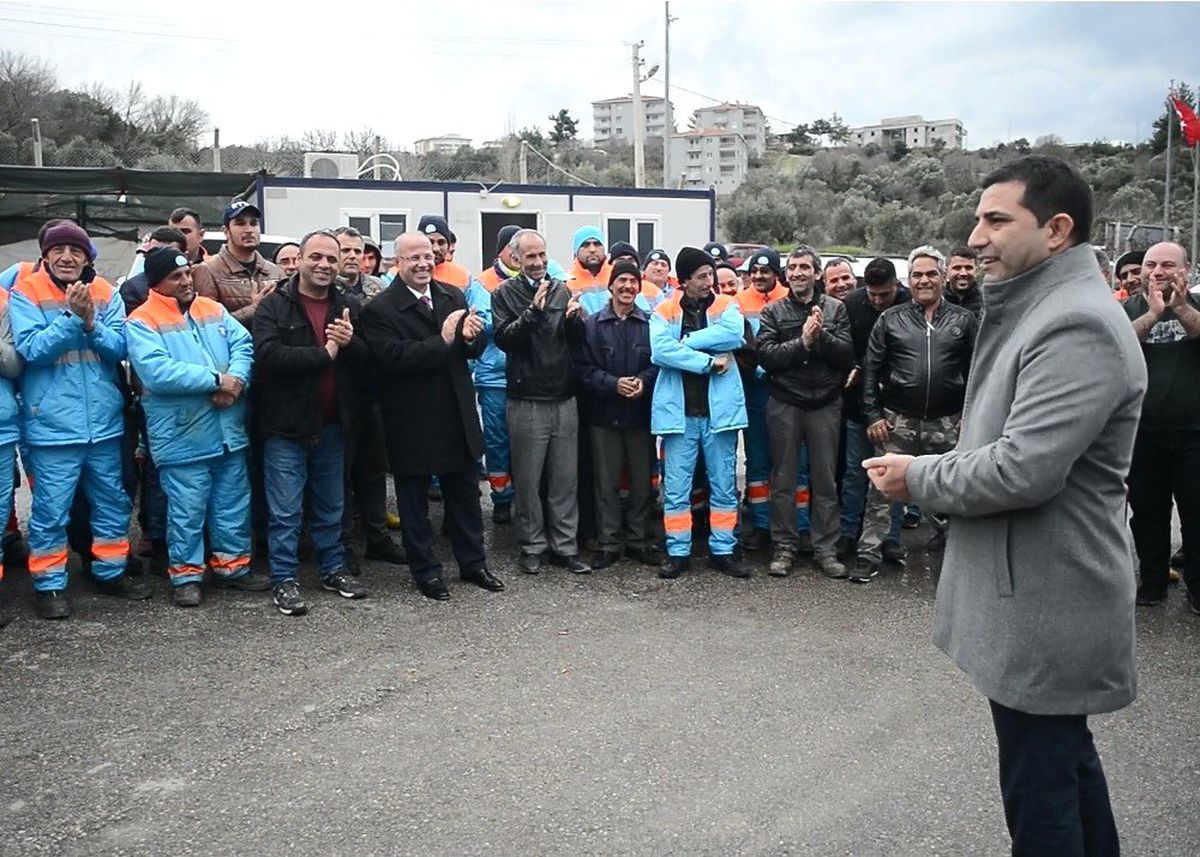 CHP Kuşadası Belediye Başkan Adayı Günel Belediye İşçilerini Ziyaret Etti