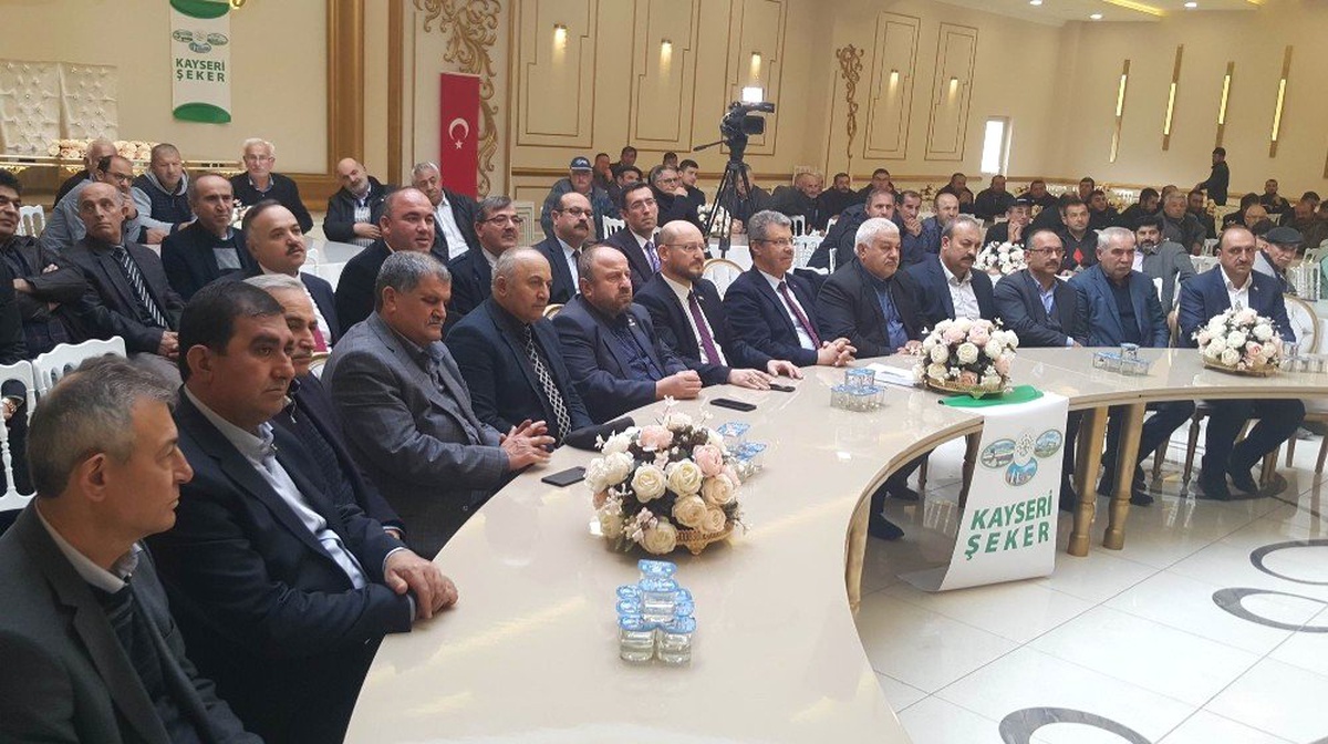 Kayseri Şeker Niksar ve Tokat\'ta Çiftçi Eğitim Semineri Verdi