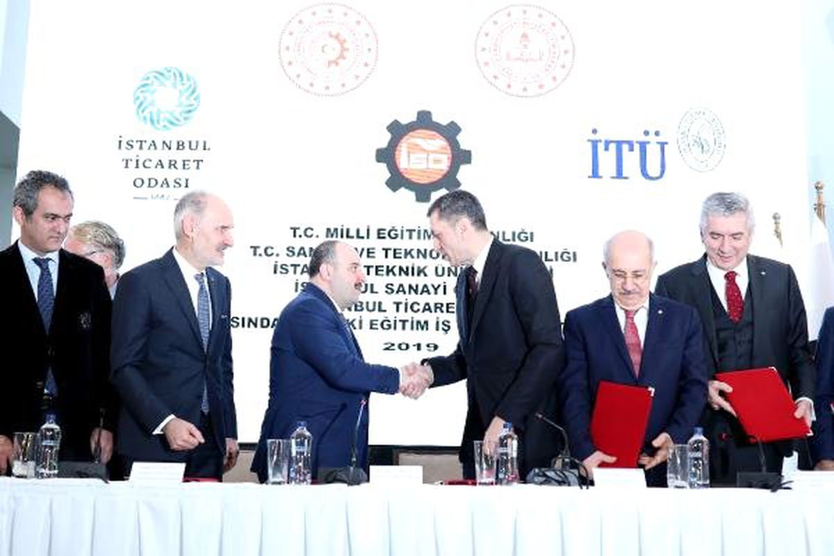 Mesleki Eğitim İçin İş Birliği Protokolü" İki Bakanın Katılımıyla İmzalandı