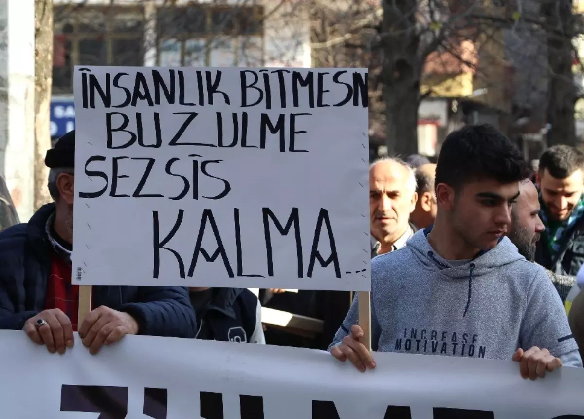 Rize\'de Doğu Türkistan Protestosu