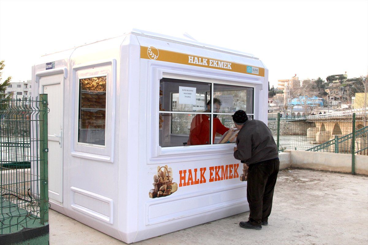 Silifke\'de "Halk Ekmek" Uygulaması