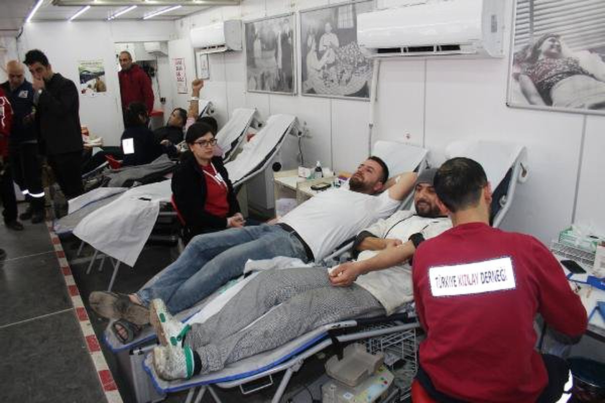 Türk Kızılayı\'nın \'Acil Kan Bağışı\' Çağrısına Şırnak\'tan Destek