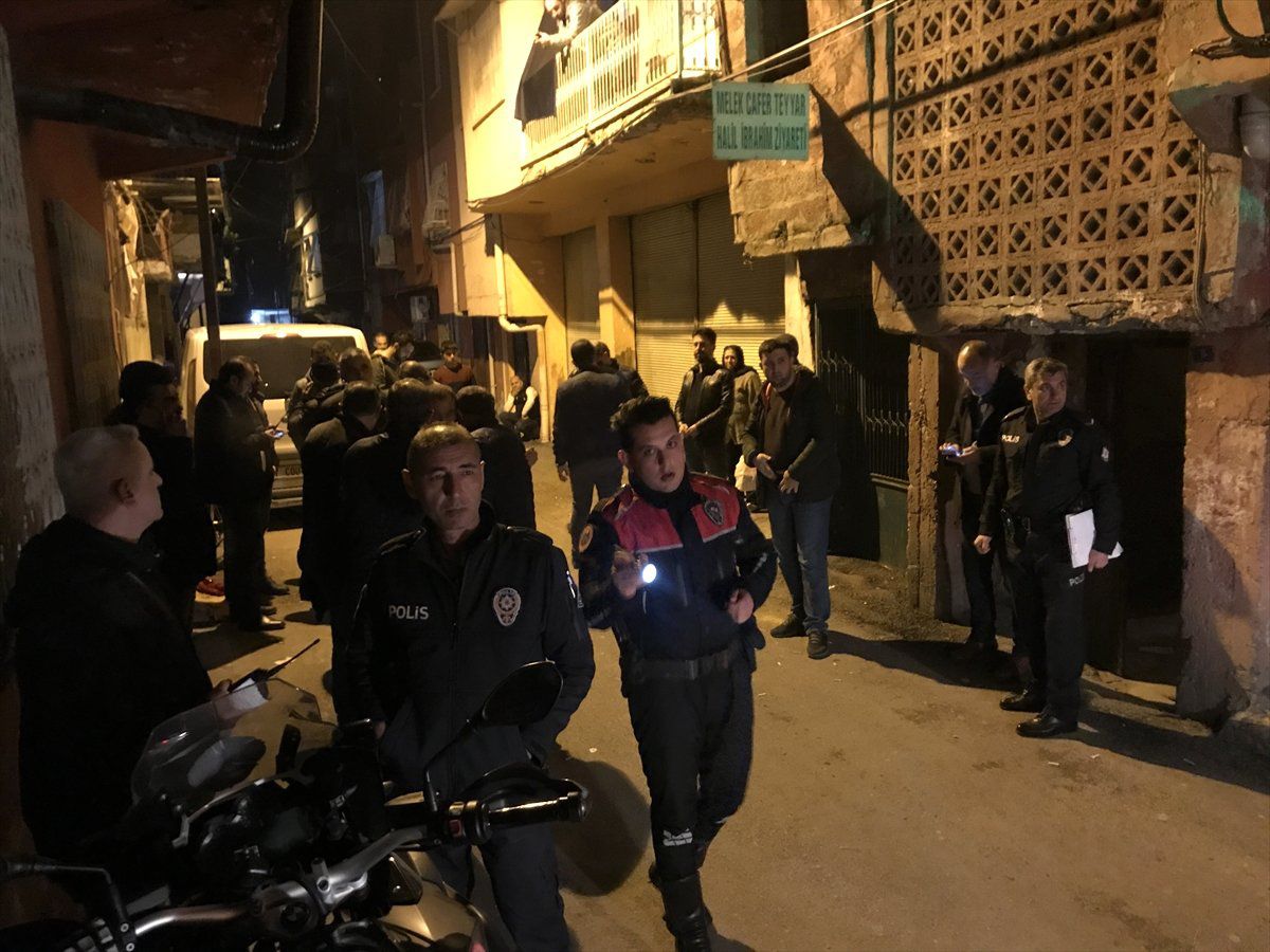 Adana\'da Yaşlı Kadın Torunu Tarafından Öldürüldü
