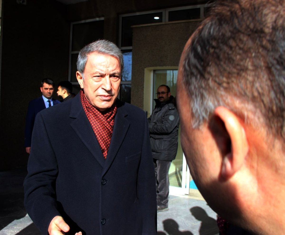 Akar\'dan Askerlik Sistemi ile İlgili Açıklama