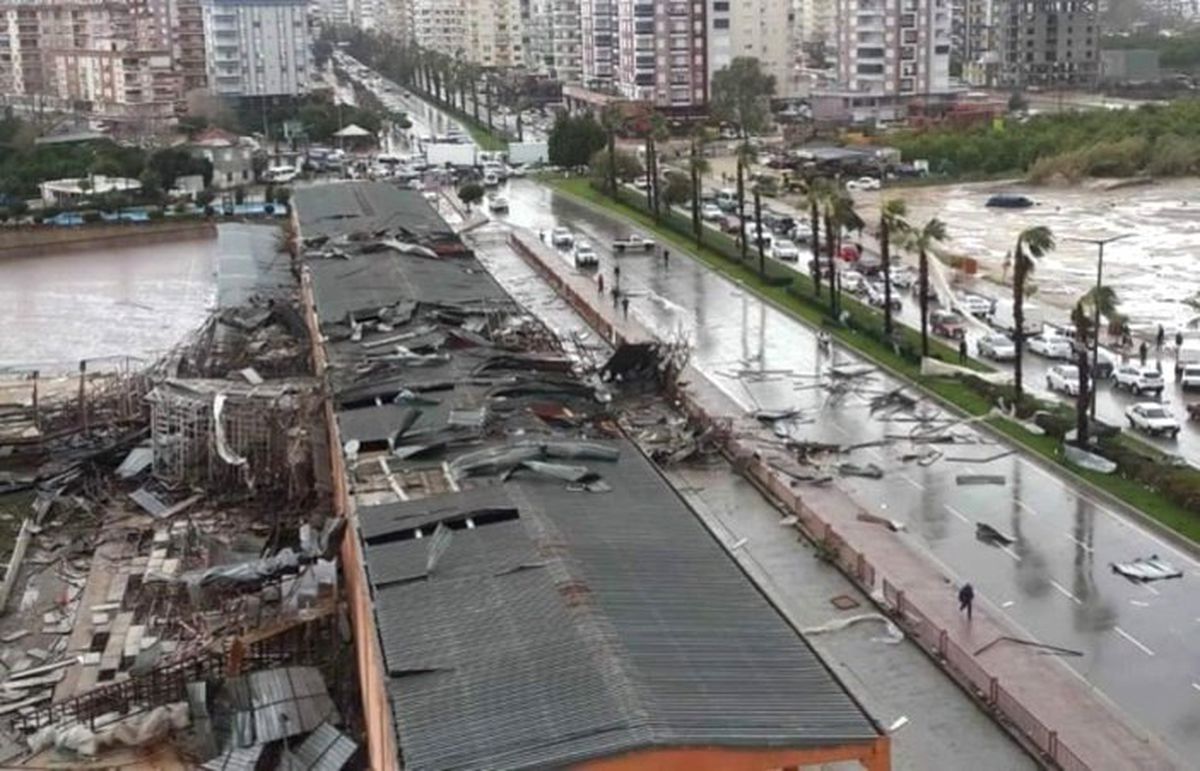 Antalya\'da 229 binada hasar tespit edildi