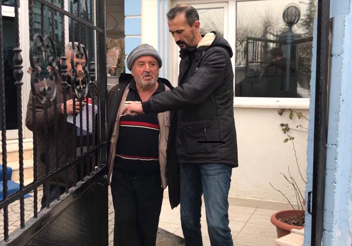 Bıçakladığı İş Ortağının Ölüp Ölmediğini Sordu