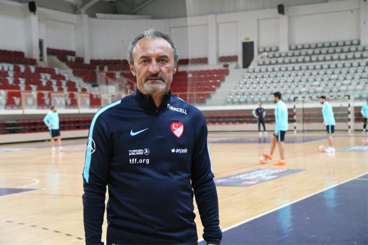 Futsal Milli Takımı Yalova\'da Kampa Girdi