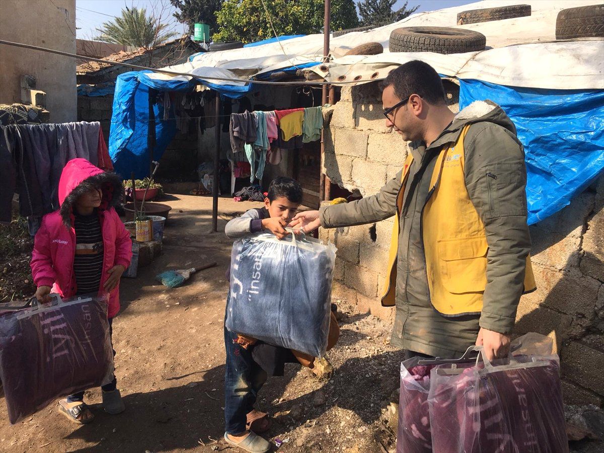 Hatay\'da İhtiyaç Sahiplerine Kışlık Yardım