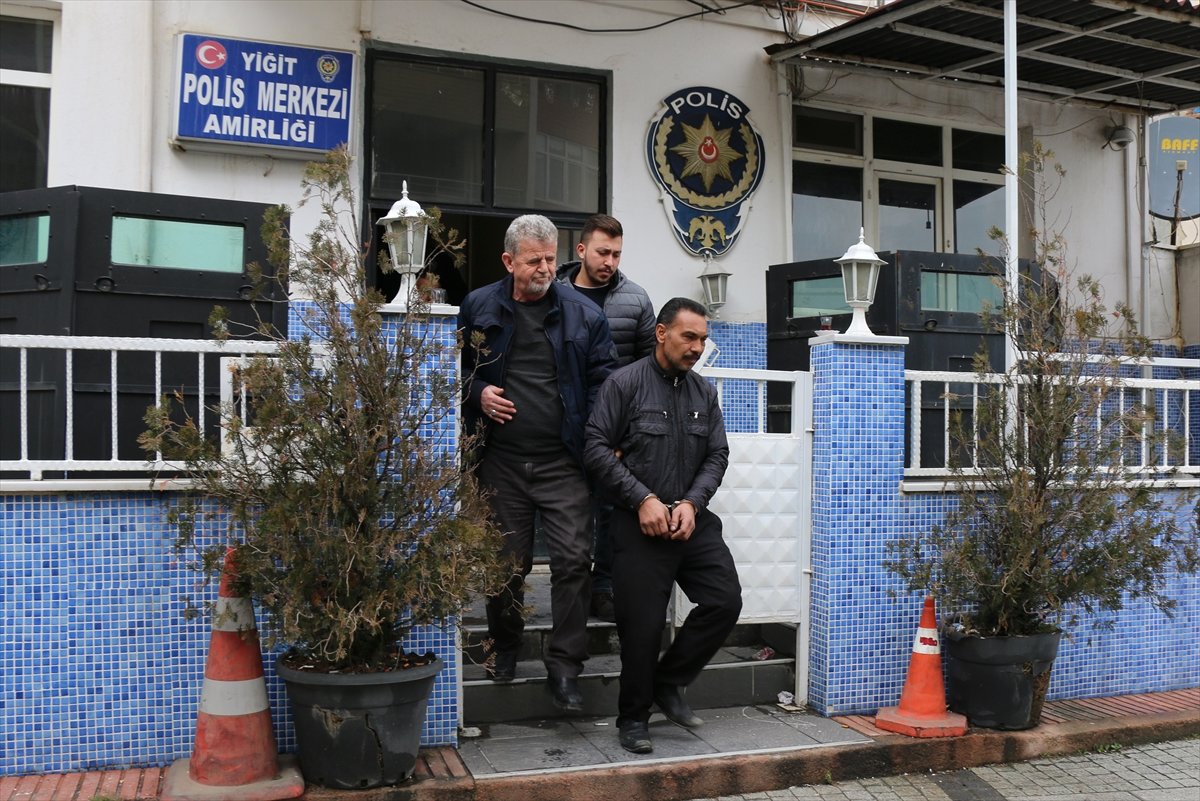 Hırsızlık Şüphelisi Saklandığı Römorkun Altında Yakalandı