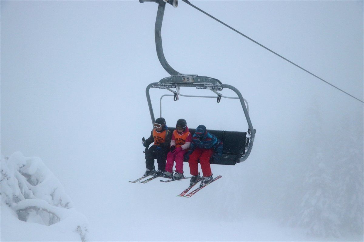 Ilgaz Dağı\'nda Sis Etkili Oluyor