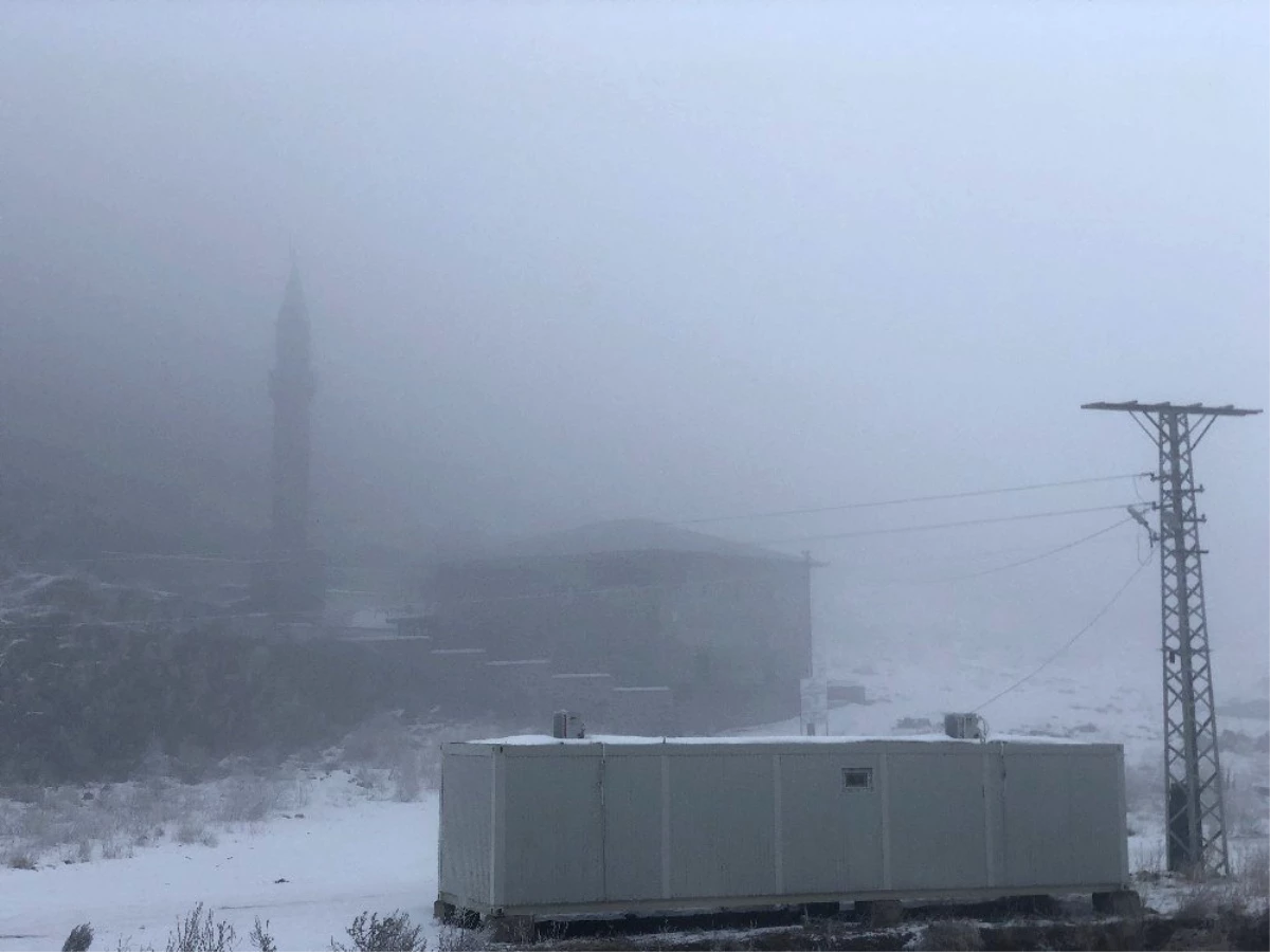 Kars\'ta Yoğun Sis ve Soğuk Hayatı Olumsuz Etkiliyor