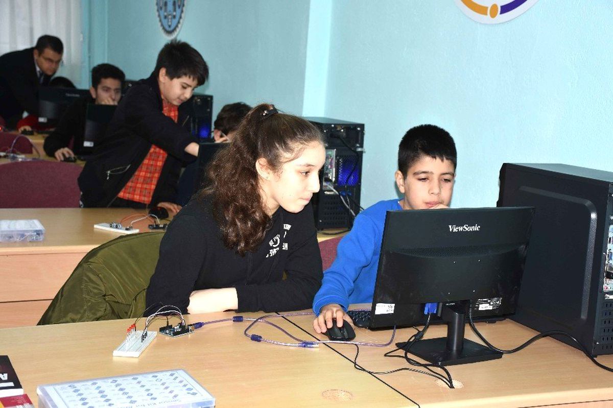 Köyceğiz\'de Robotik Kodlama Eğitimleri Başlıyor