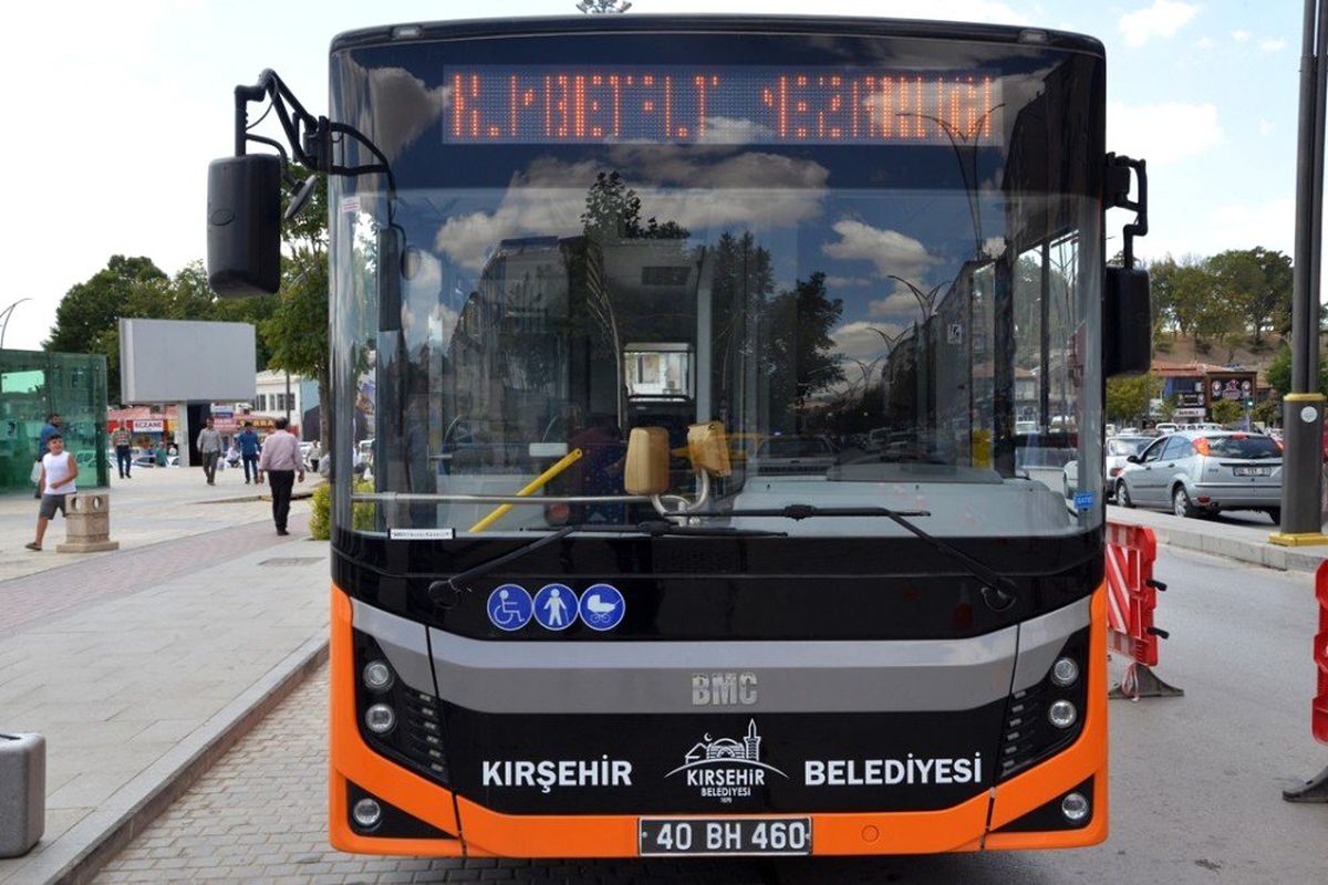 Öğrenciler Akıllı Karta Yoğun İlgi Gösterdi