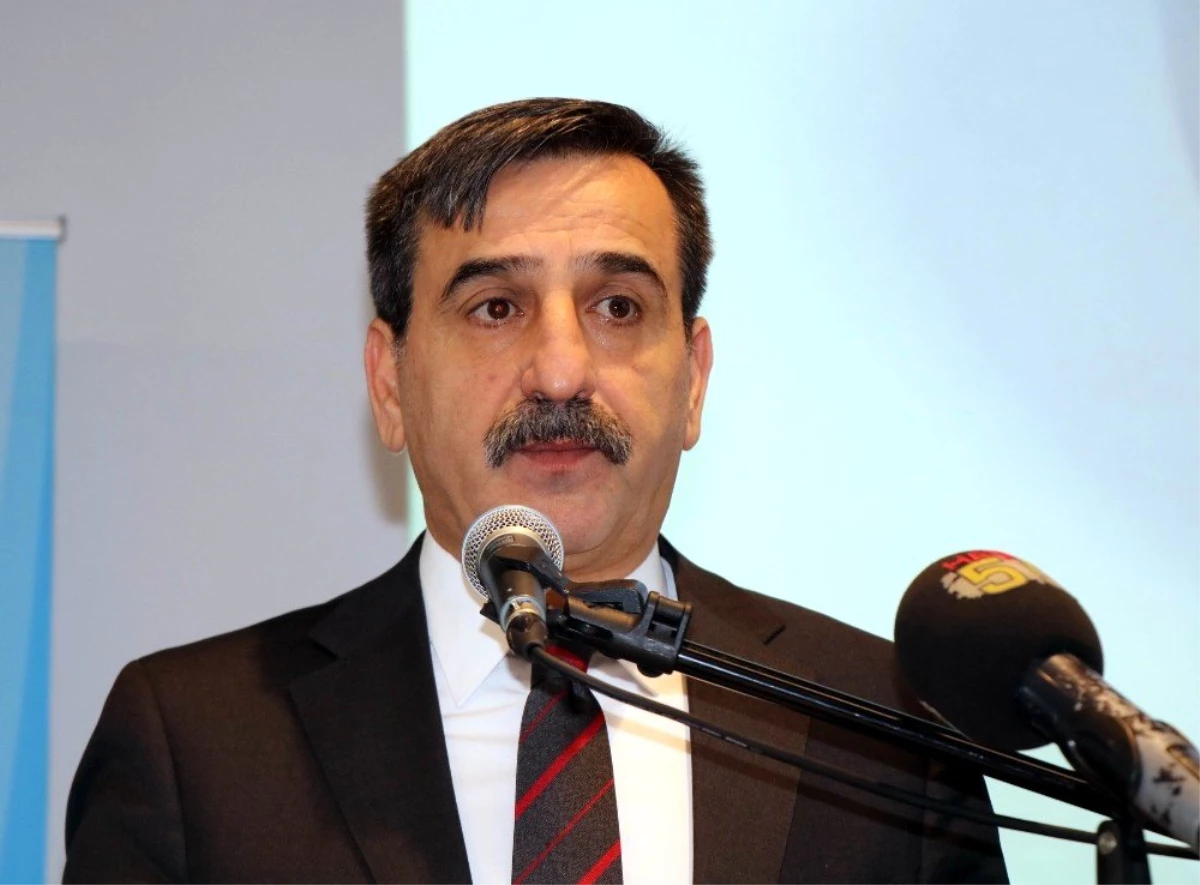 Önder Kahveci: "Devletin İçerisinde Sendikalardan Oluşan Paralel Bir Yapıya Müsaade Etmeyeceğiz"