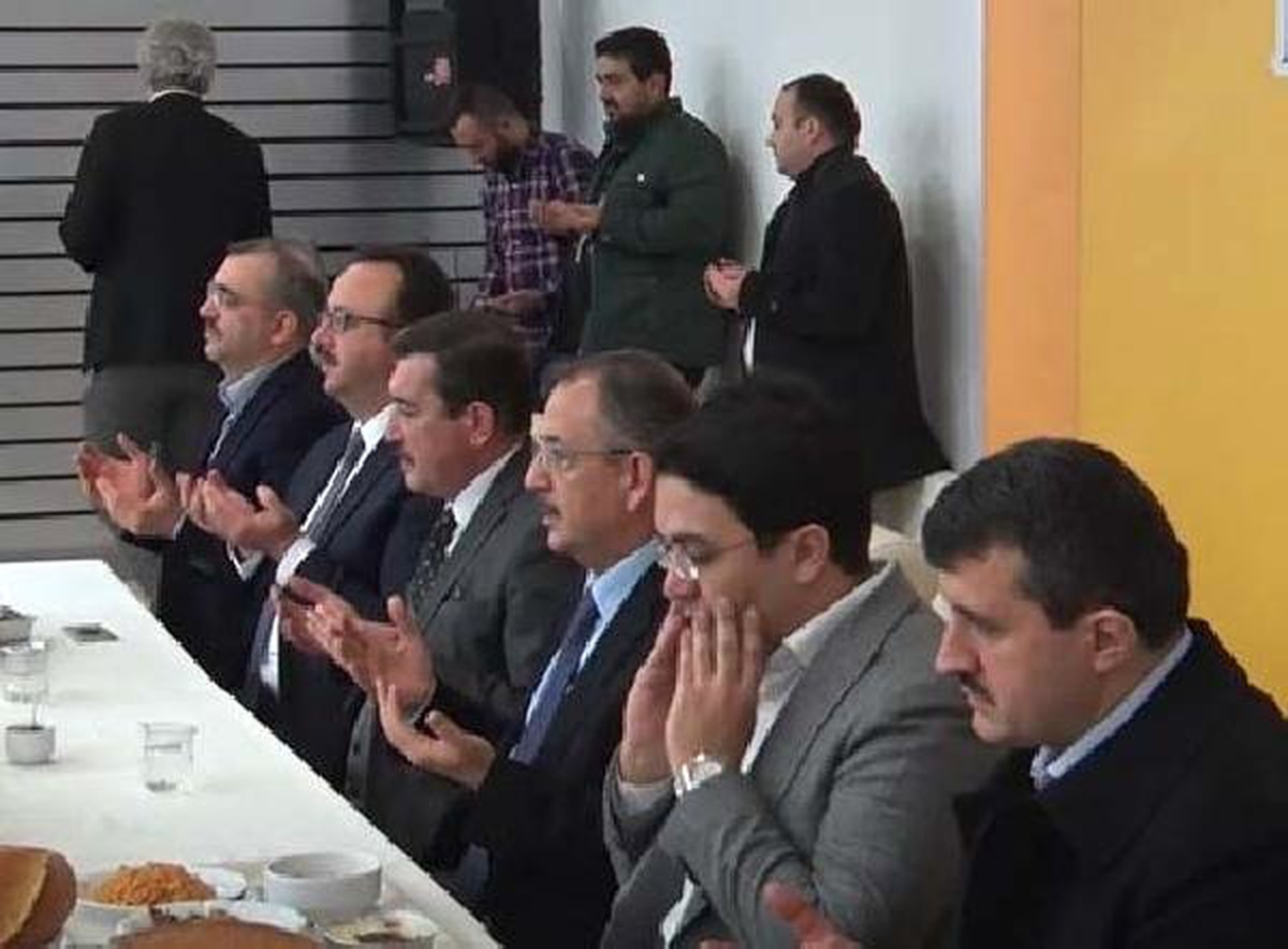 Özhaseki: Melih Bey de Emek Verdi, Ellerine Sağlık
