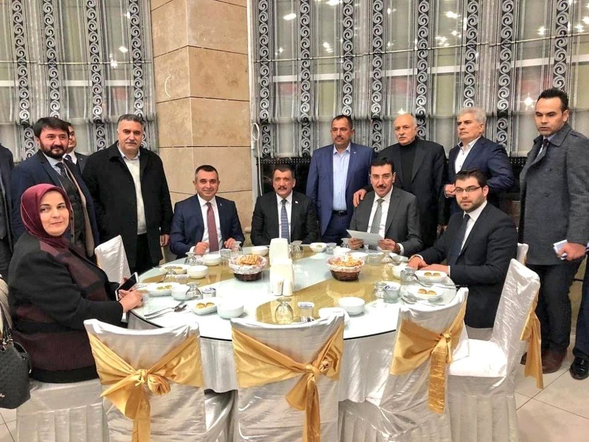 Pütürgelilerden AK Parti\'ye Tam Destek