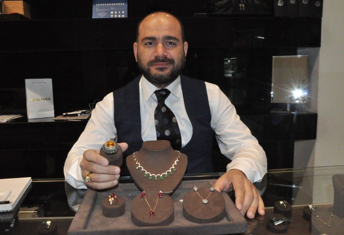 Sakarya Sarraf Kuyumcu ve Mücevherciler Derneği Başkanı Serkan Serbes: "Nakit Sıkıntının Esas...