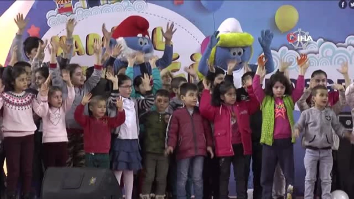 Sultanbeyli\'de Çocuklar Yarıyıl Şenliğinde Doyasıya Eğlendi