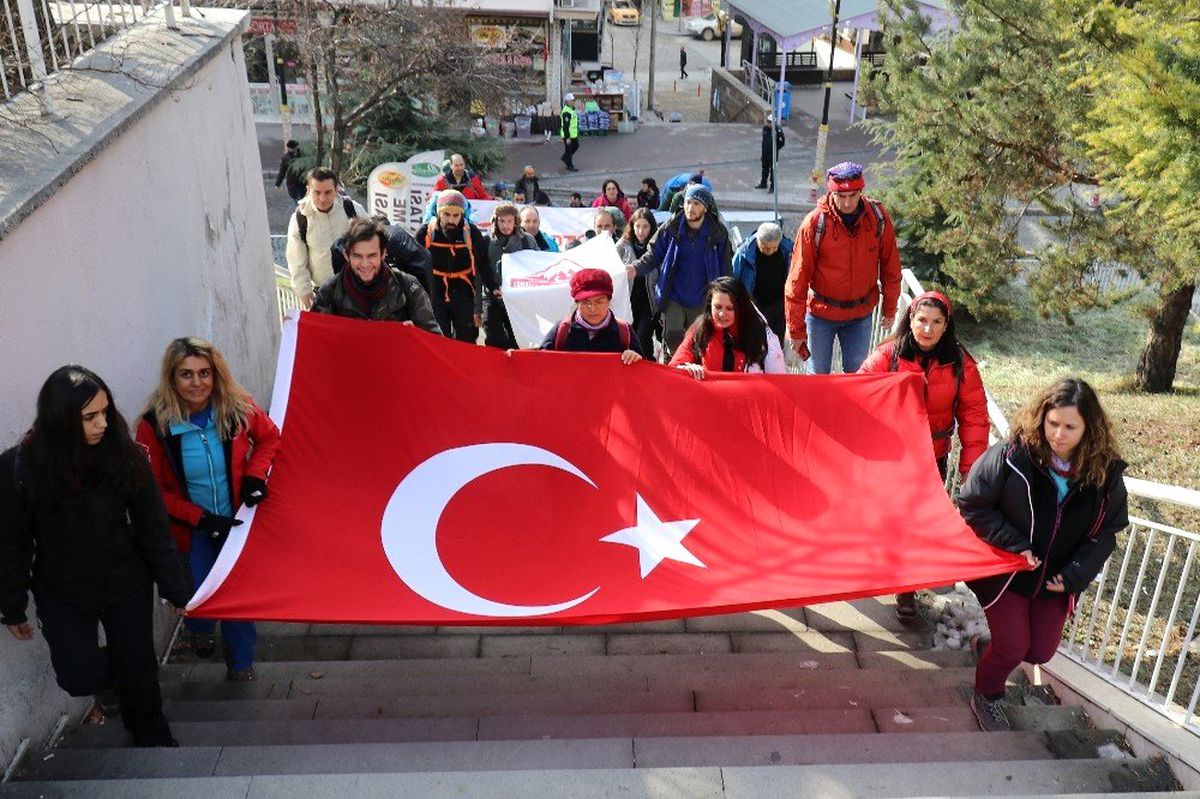 Türkiye\'nin Dört Bir Yanından Dağcılar Zigana\'da Kamp Kuracak
