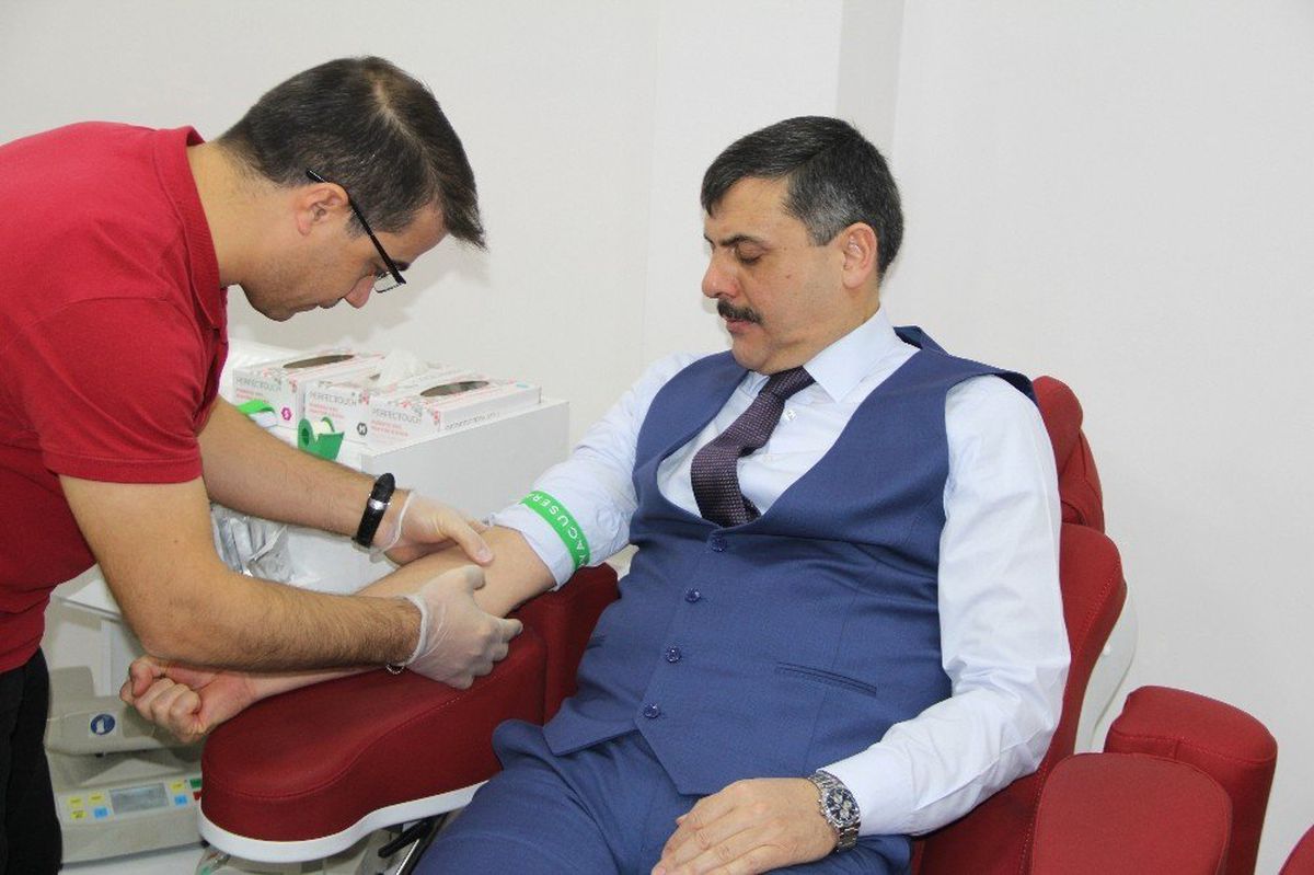 Vali Çiftçi 24\'üncü Kez Hayat Kurtardı
