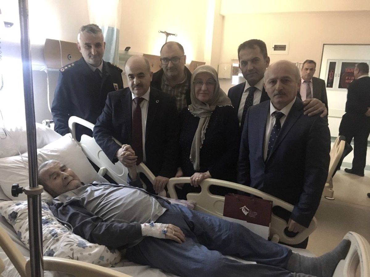 Vali Dağlı\'dan Anlamlı Ziyaret