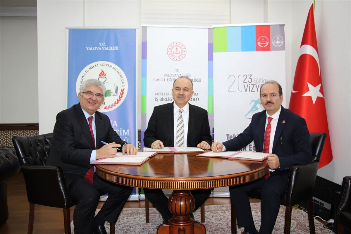 Yalova\'da İstihdam Garantili İş Protokolü İmzalandı