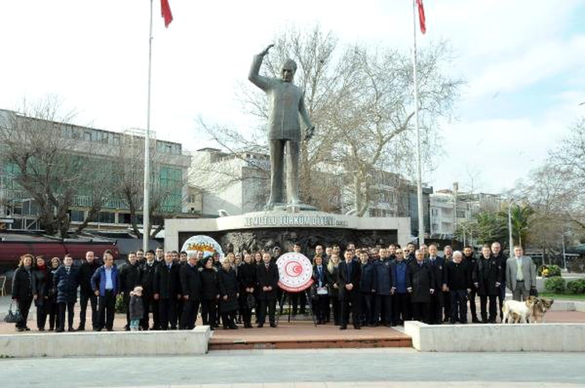 Yalova Ro-Ro Terminali\'nden 1 Yılda 95 Bin Konteyner Taşındı