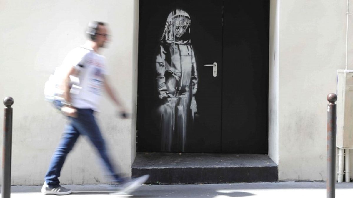 Banksy\'nin Paris\'te Bataclan Duvarına Yaptığı Resim Çalındı