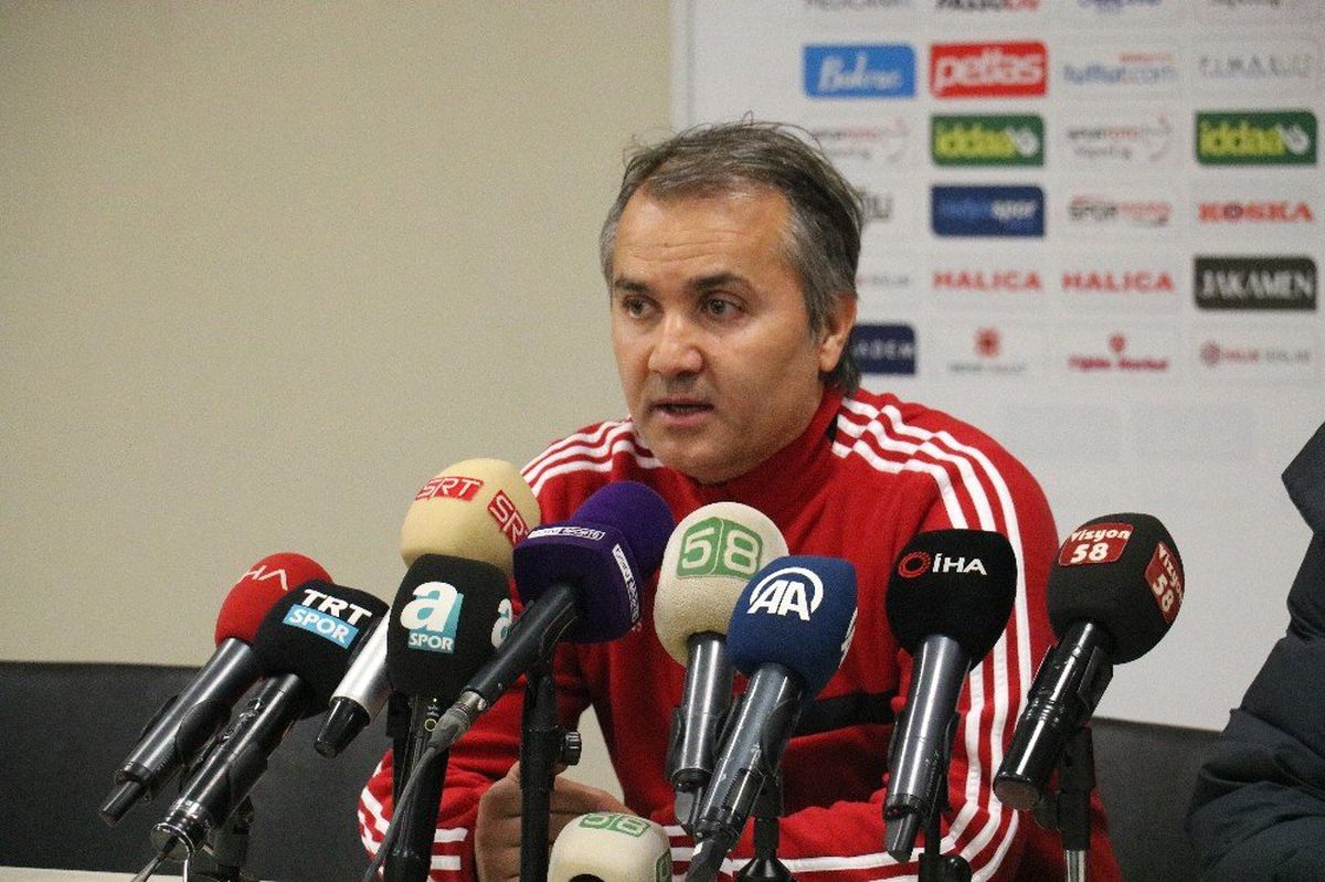 Ersel Uzğur: "Önemli Olan Aldığımız Puan ve Oyuncularımızın Gayreti"