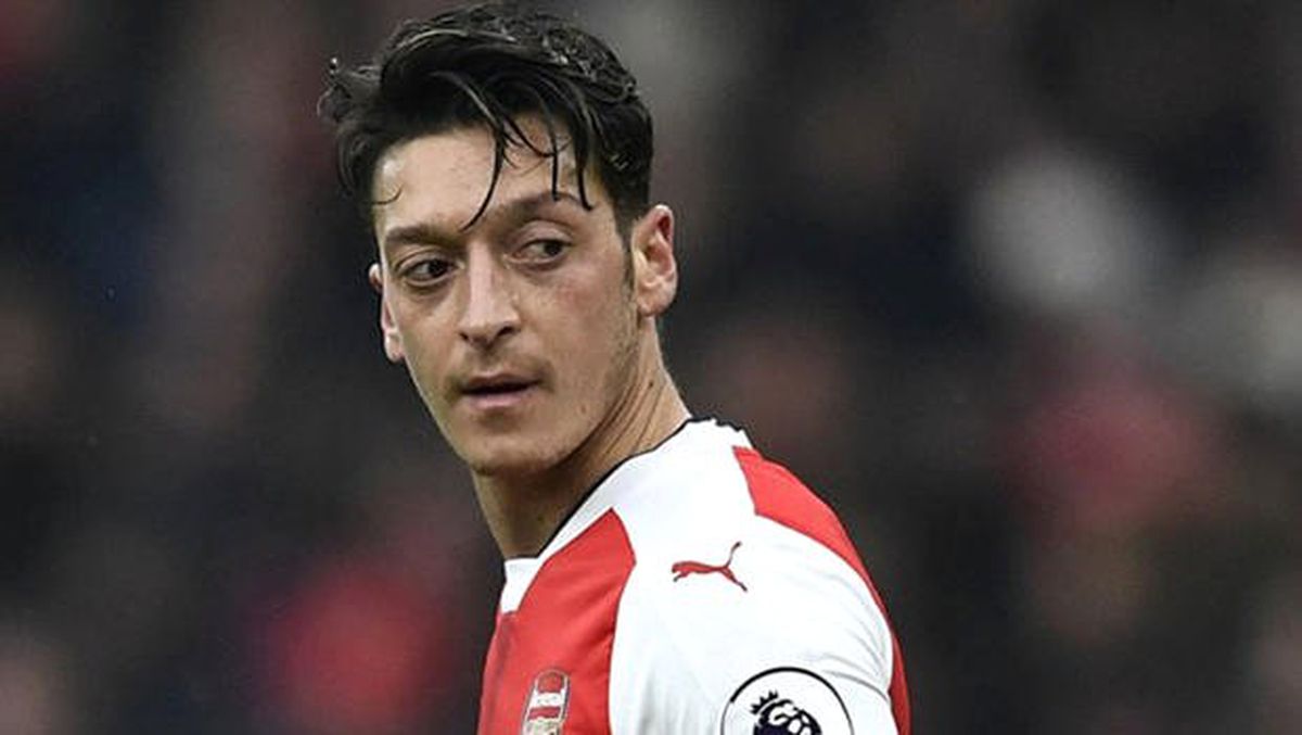 Inter\'den Mesut Özil Teklifine Yanıt!
