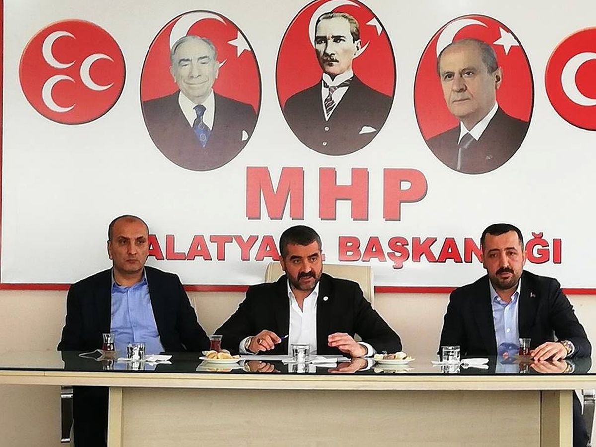 MHP\'de İlçe Başkanları İstişare Toplantısı Yapıldı