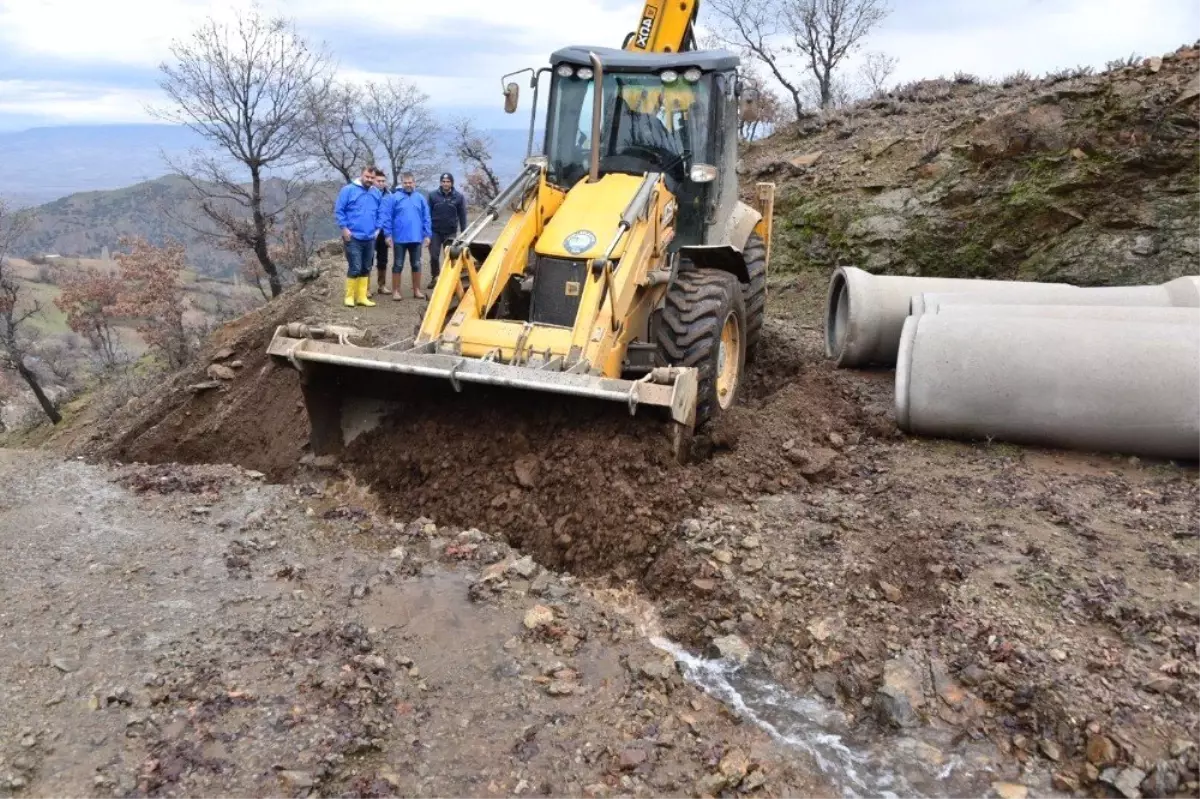 Salihli\'de 12 Mahalle Yolu Yeniden Ulaşıma Açıldı