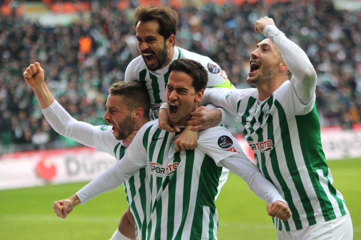 Spor Toto Süper Lig: A. Konyaspor: 1 - Antalyaspor: 0 (İlk Yarı)
