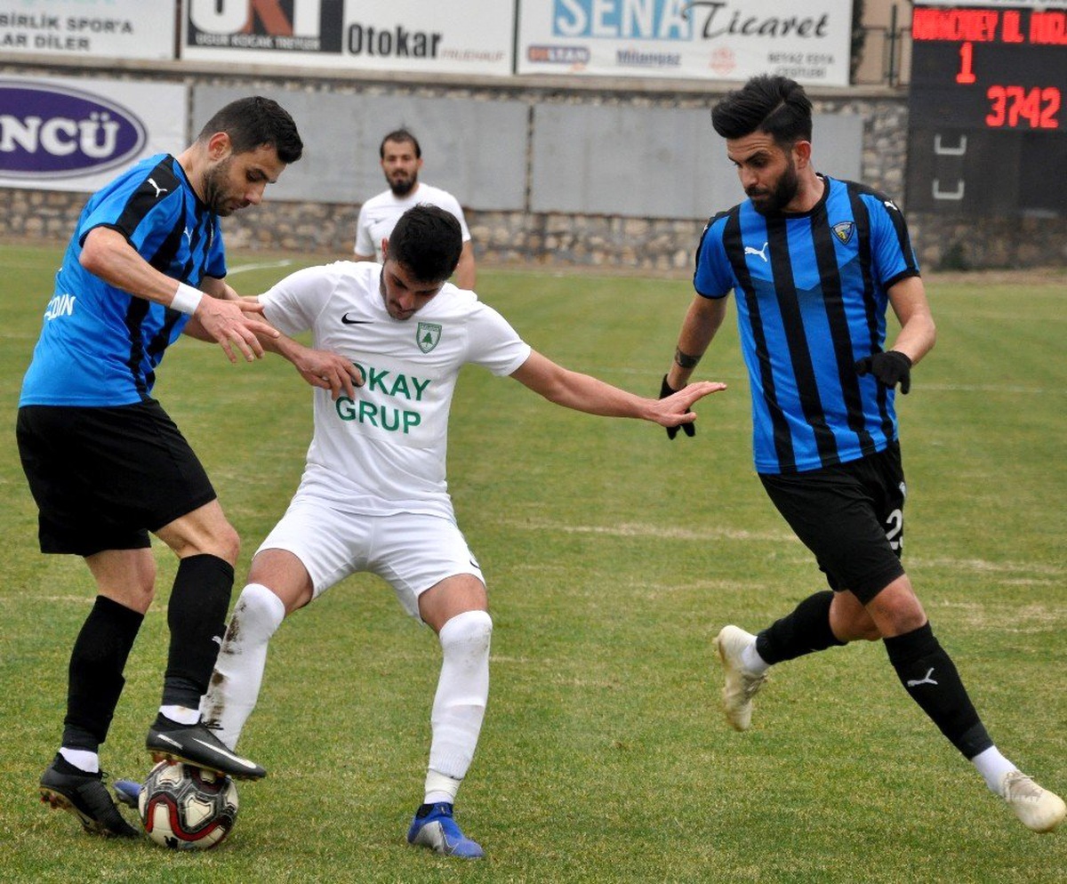 Tff 3. Lig: Karacabey Belediyespor: 2 - Muğlaspor: 1