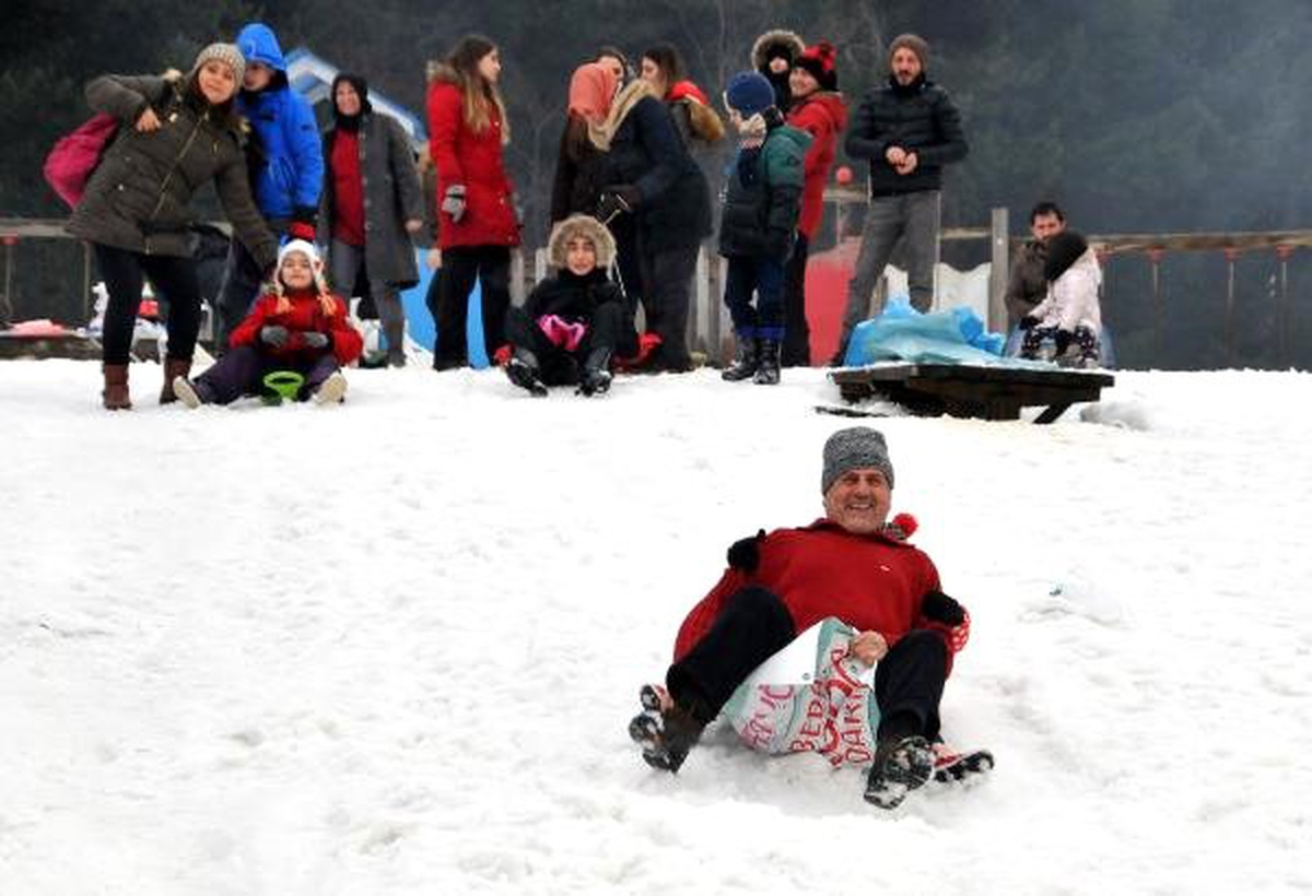 Uludağ Yolunda 11 Kilometre Araç Kuyruğu