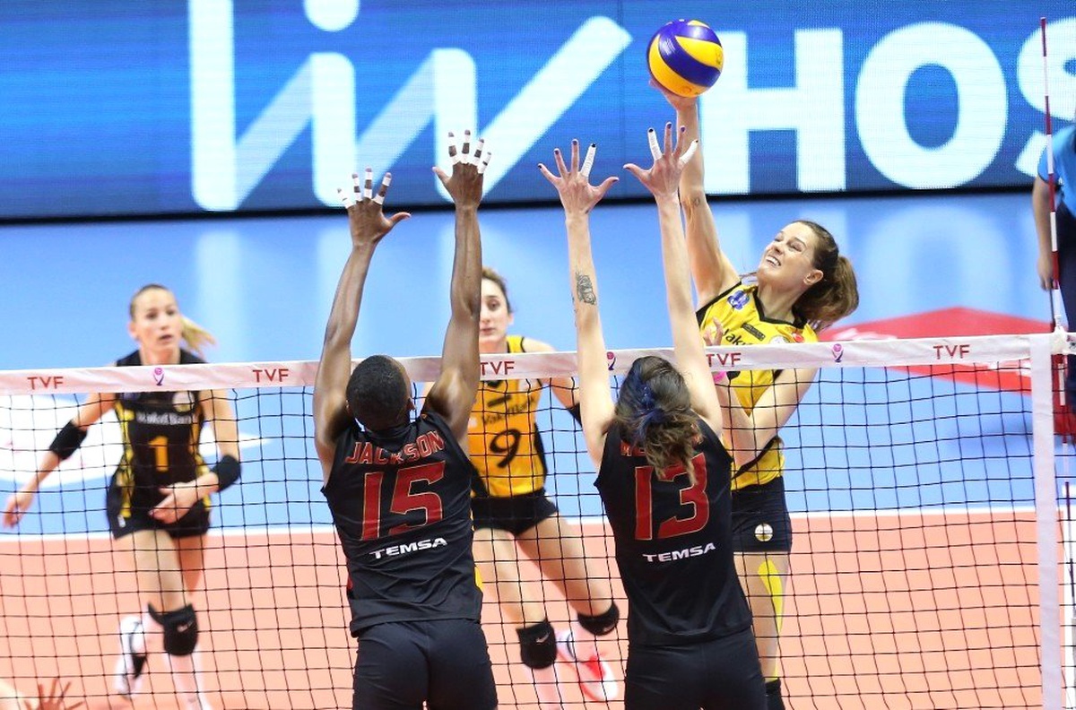 Vakıfbank, Galatasaray\'a Set Vermedi